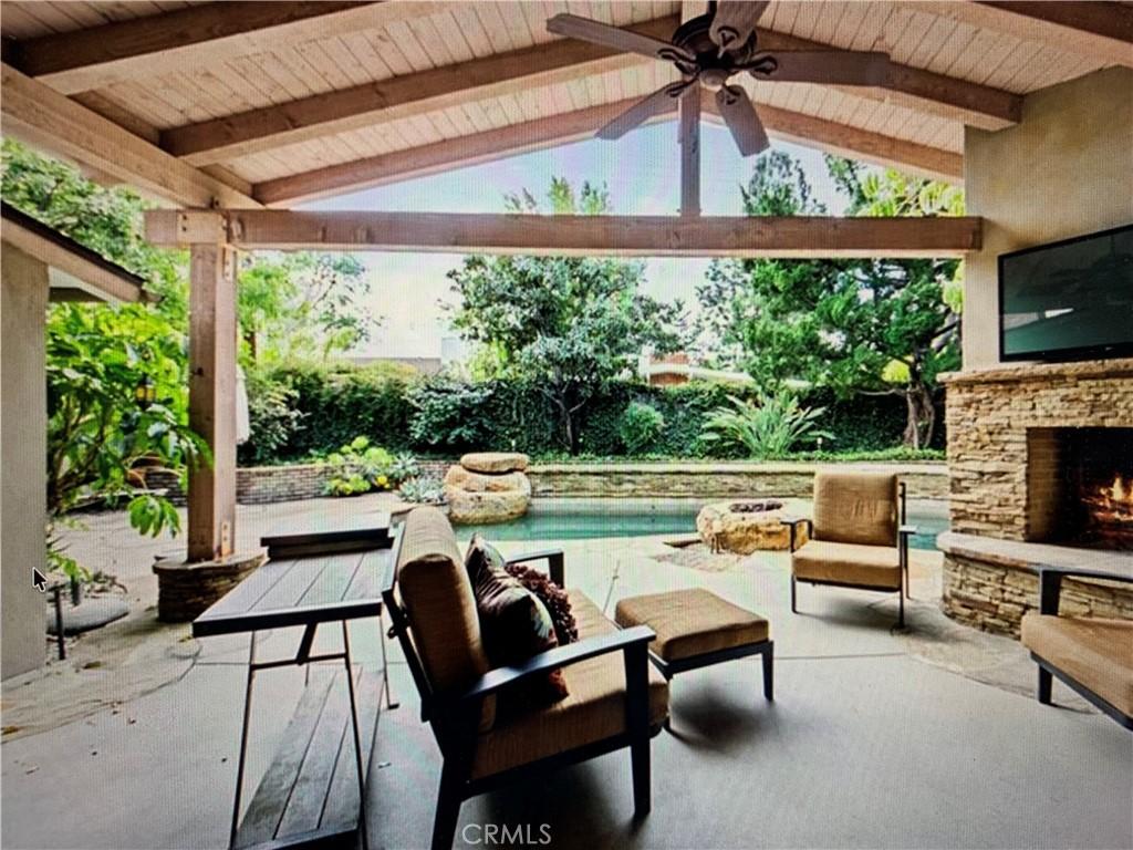 MLS #SR25258126 image #0