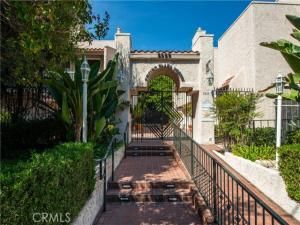 MLS #SR25259344 image #0