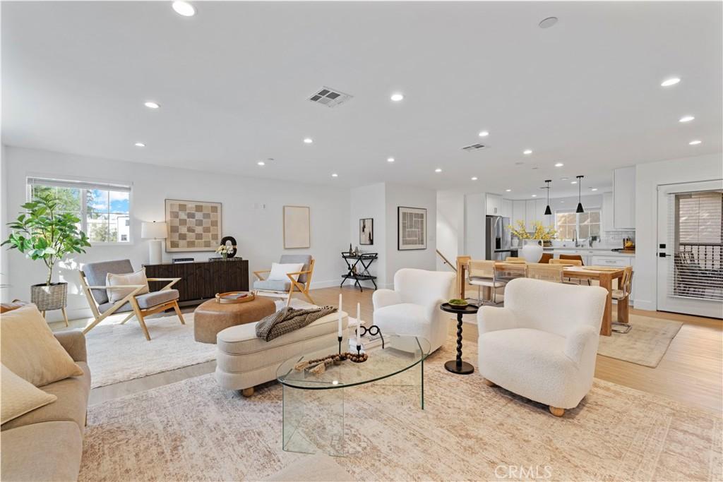 MLS #SR25259346 image #0