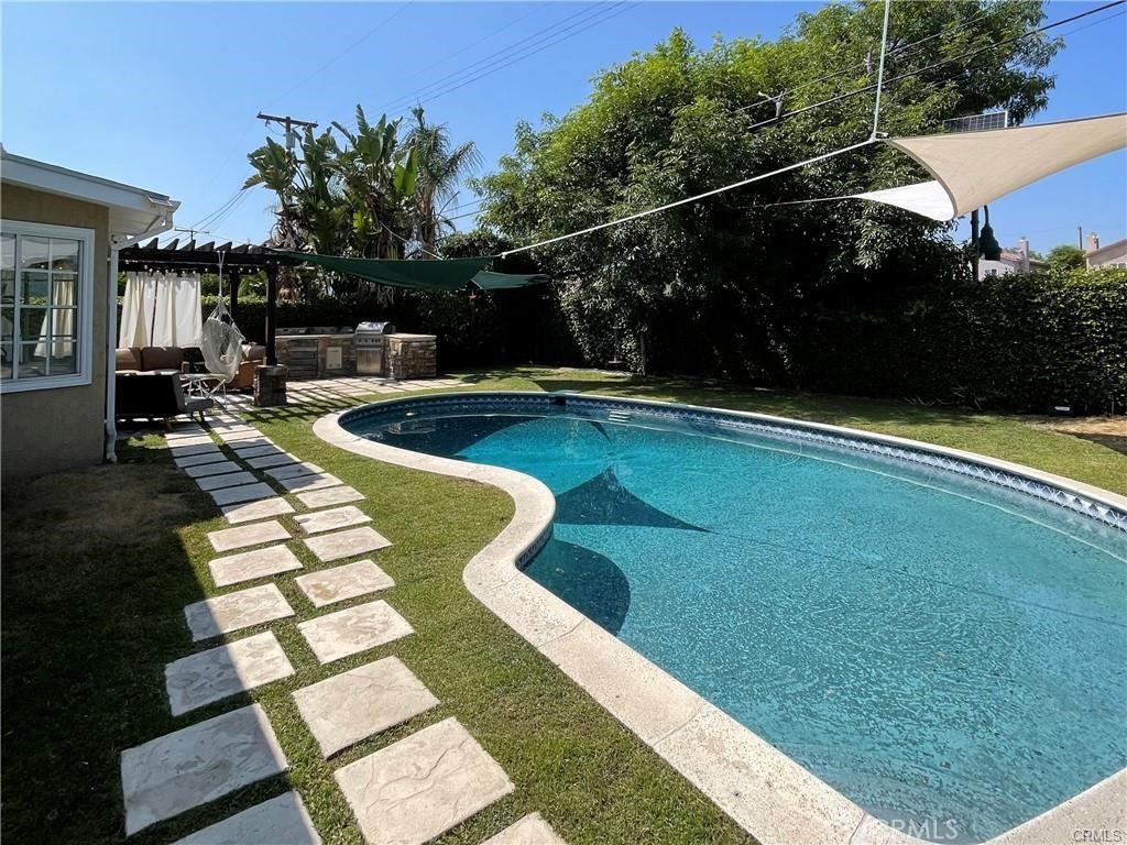 MLS #SR25260071 image #0