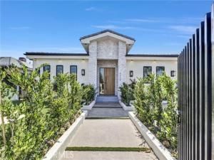 MLS #SR25260230 image #0