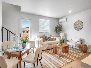 MLS #SR25260270 image #0