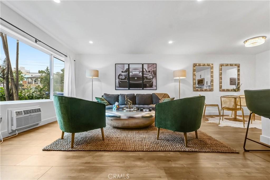 MLS #SR25260323 image #0