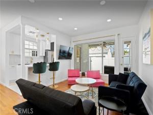 MLS #SR25260952 image #0