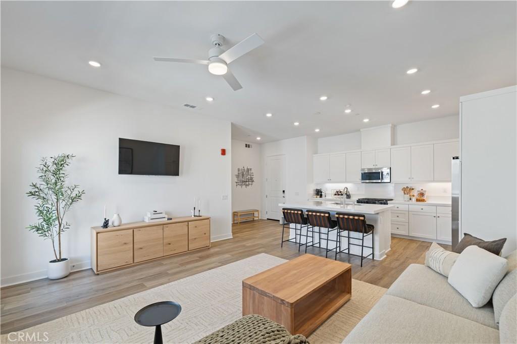 MLS #SR25261287 image #0