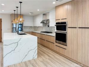 MLS #SR25261840 image #0