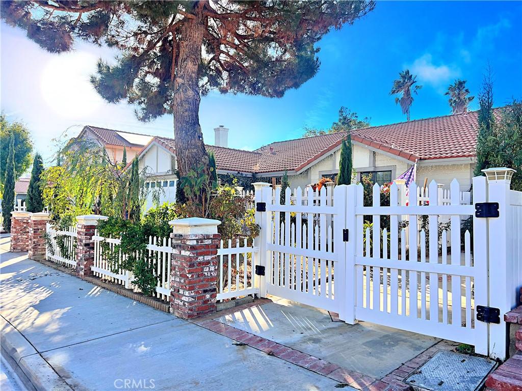 MLS #SR25262273 image #0