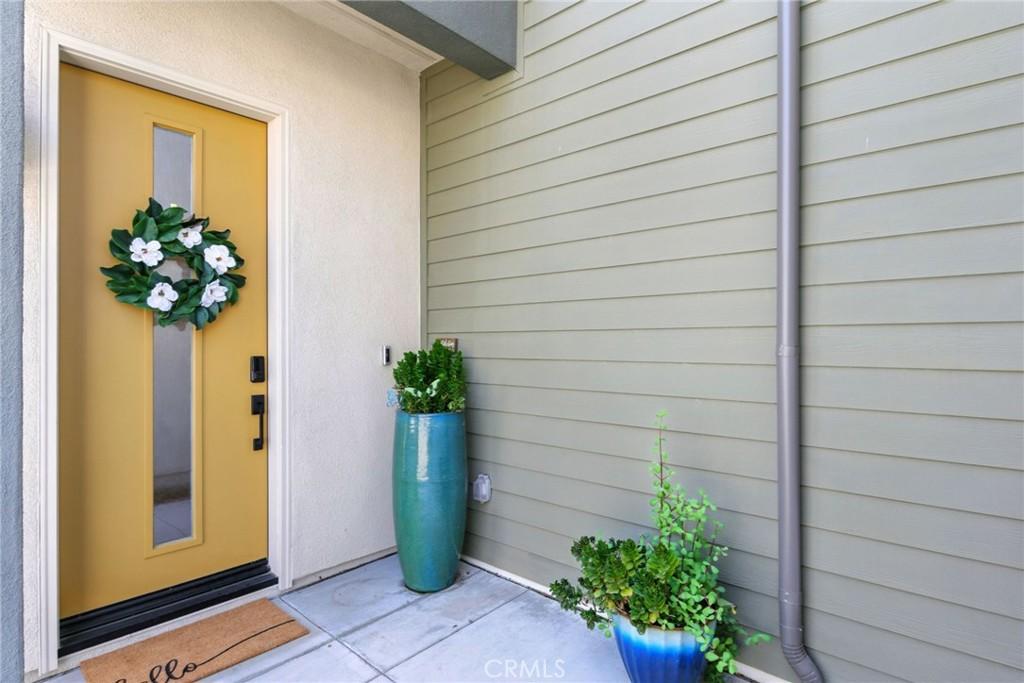 MLS #SR25262354 image #0