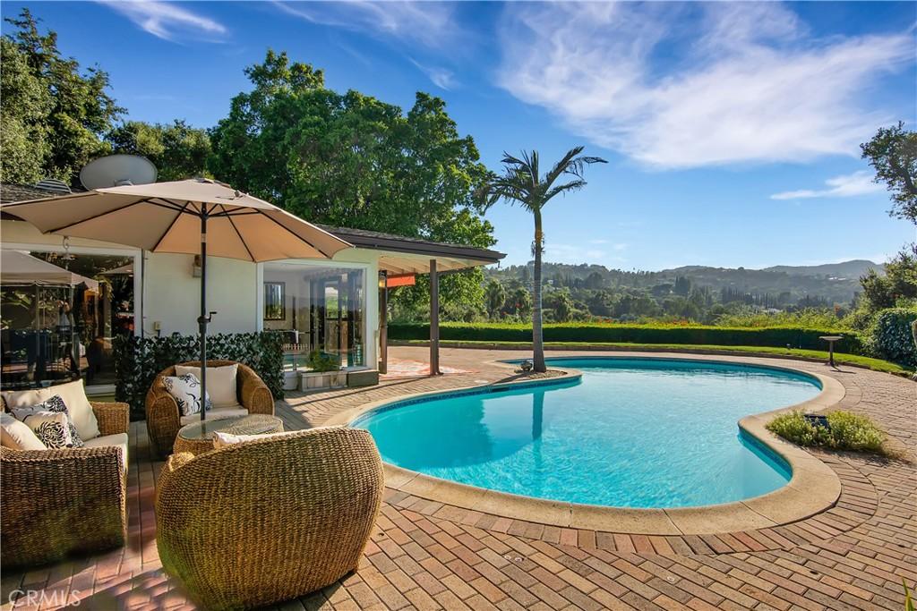 MLS #SR25263775 image #0