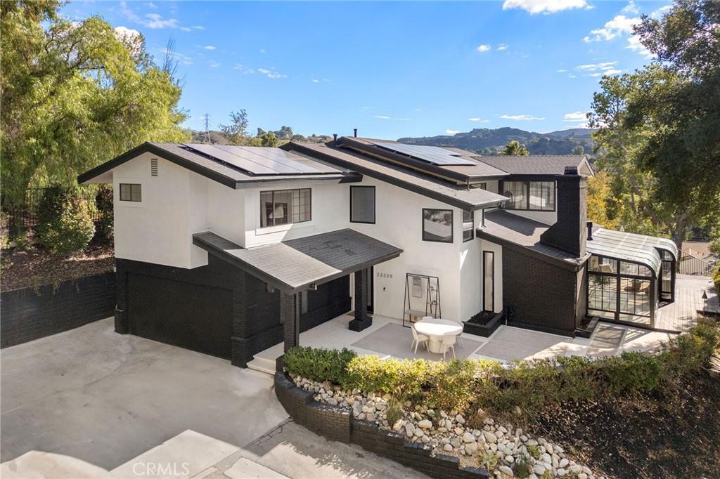 MLS #SR25264038 image #0