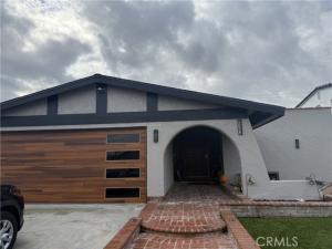 MLS #SR25264102 image #0