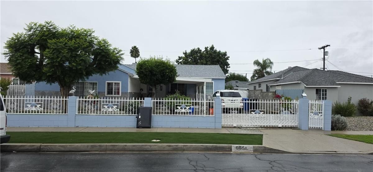 MLS #SR25265691 image #0