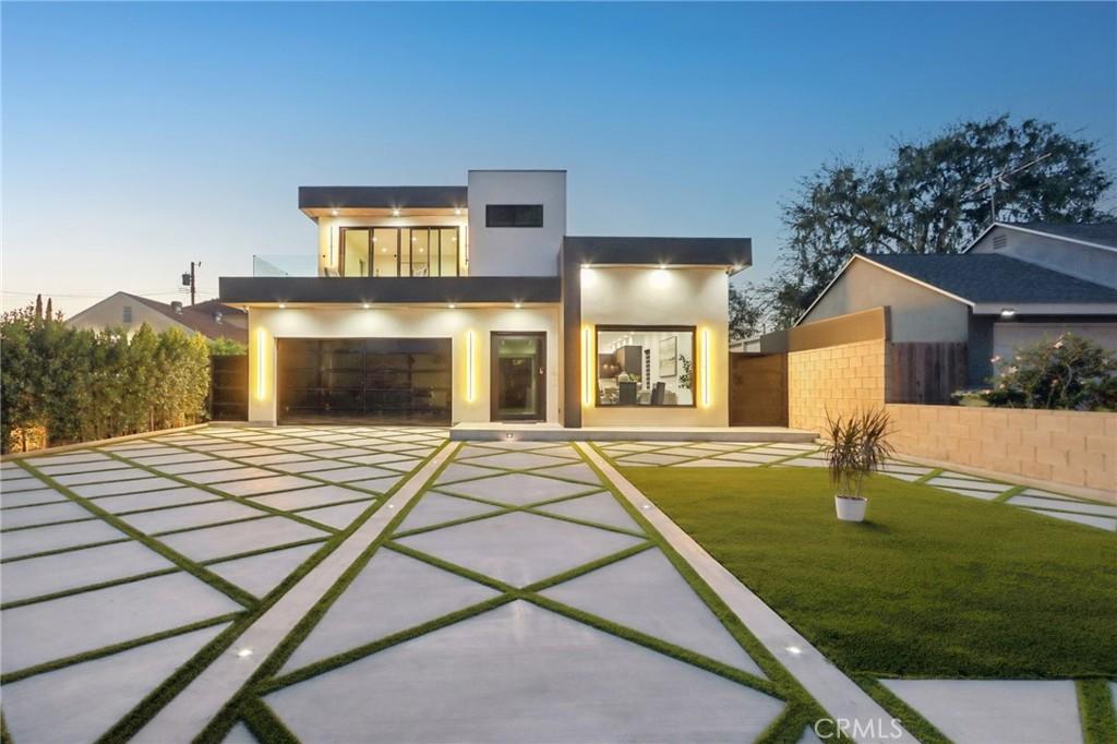 MLS #SR25266325 image #0