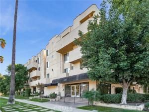 MLS #SR25266380 image #0