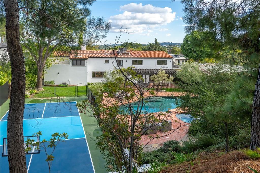 MLS #SR25266430 img 0