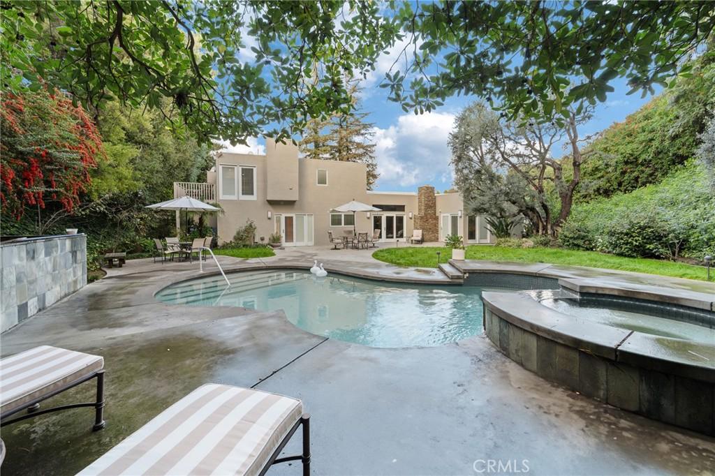 MLS #SR25266783 image #0