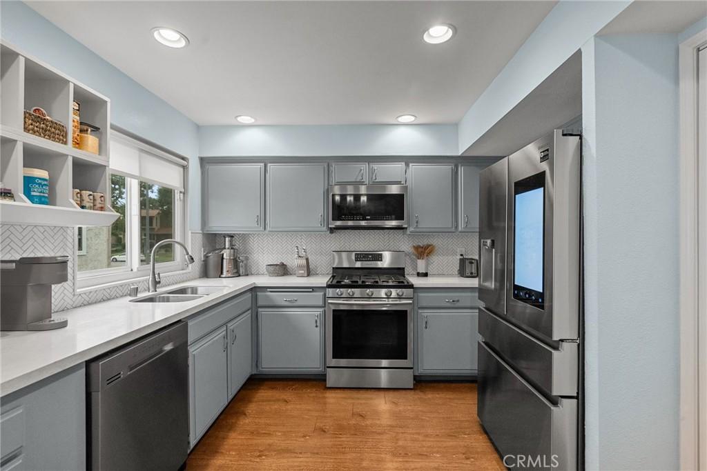 MLS #SR25267950 image #0