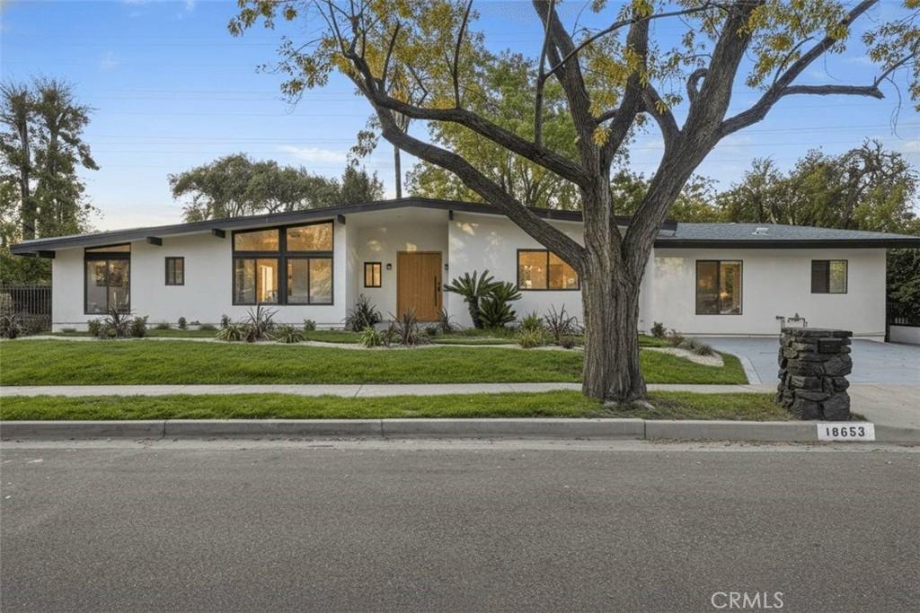 MLS #SR25267985 image #0