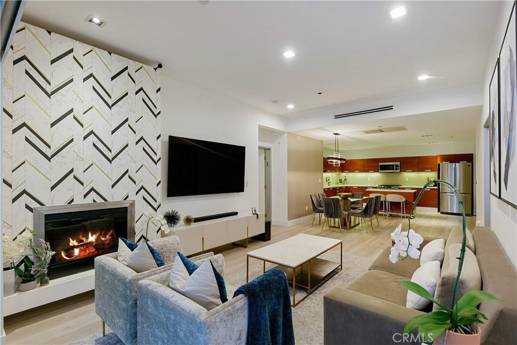 MLS #SR25268365 image #0