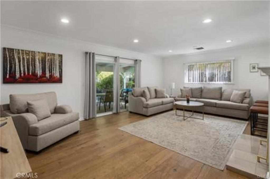 MLS #SR25268968 image #0