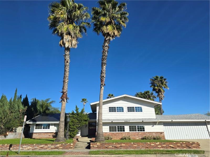 MLS #SR25270721 image #0