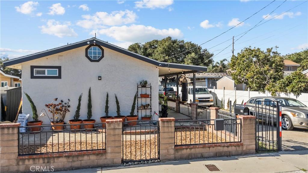 MLS #SR25270797 image #0