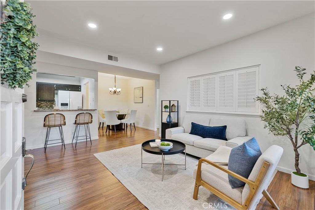 MLS #SR25272090 image #0