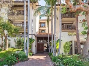 MLS #SR25272874 image #0