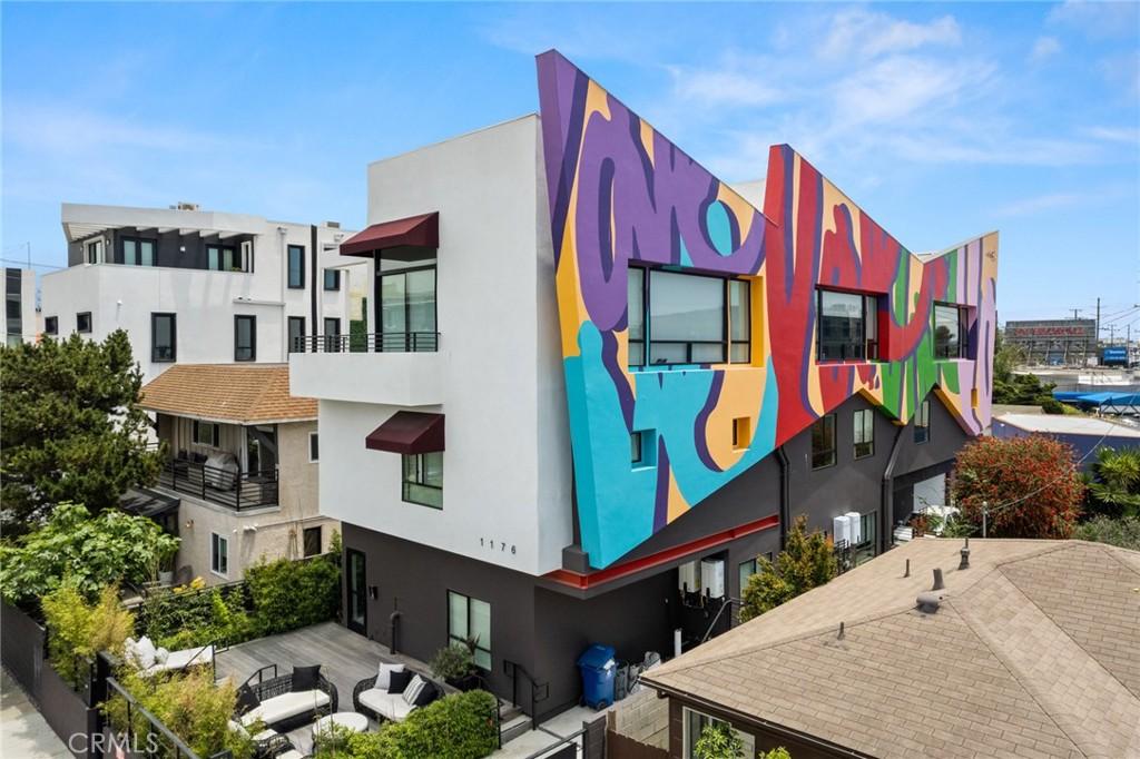 MLS #SR25273005 image #0