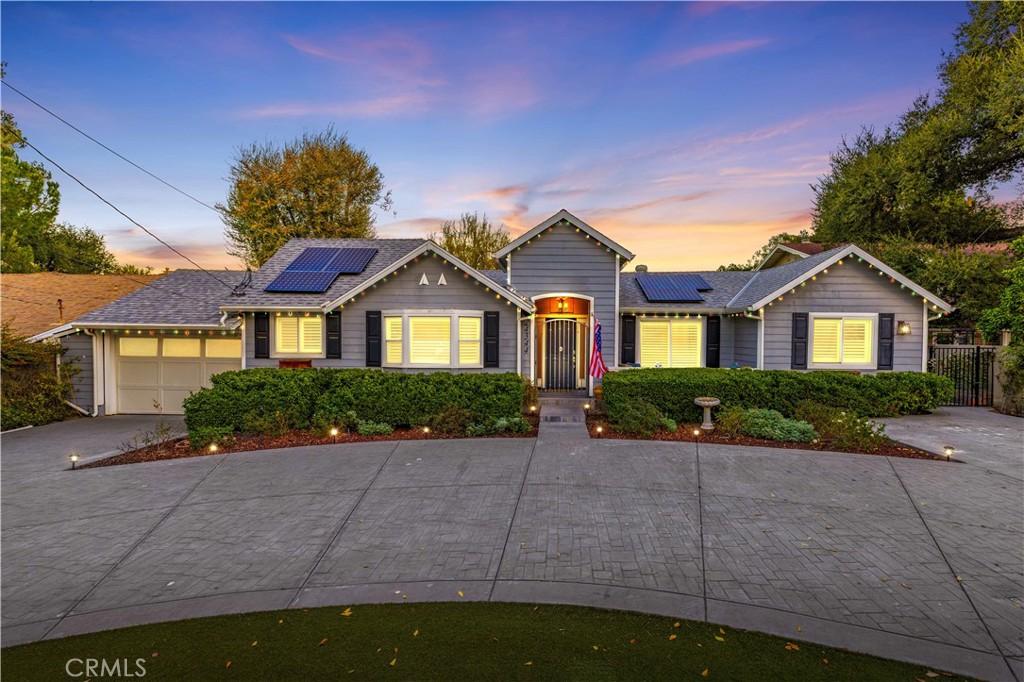 MLS #SR25273602 image #0