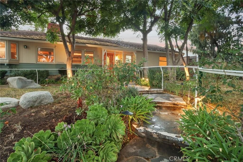 MLS #SR25274737 image #0