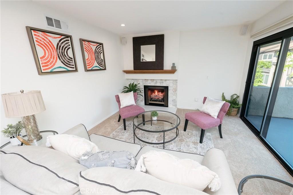 MLS #SR25275195 image #0