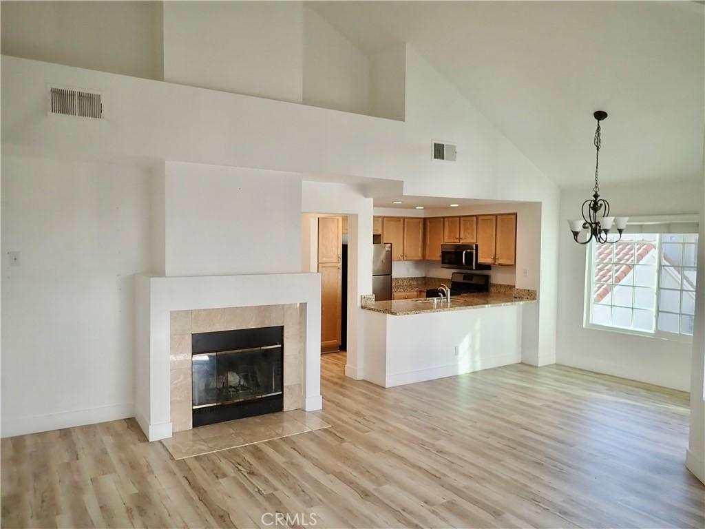 MLS #SR25276148 image #0