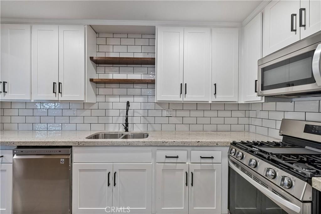 MLS #SR25278197 image #0