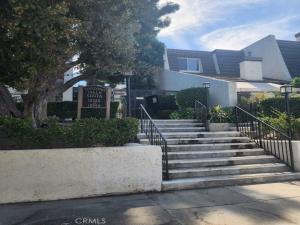 MLS #SR25279260 image #0