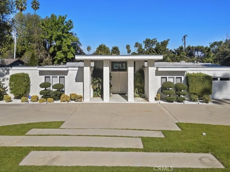 MLS #SR25280220 image #0