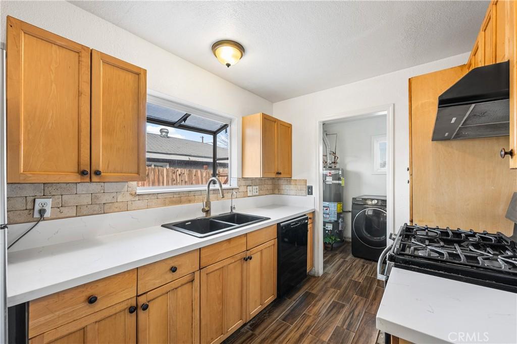 MLS #SR25280577 image #0