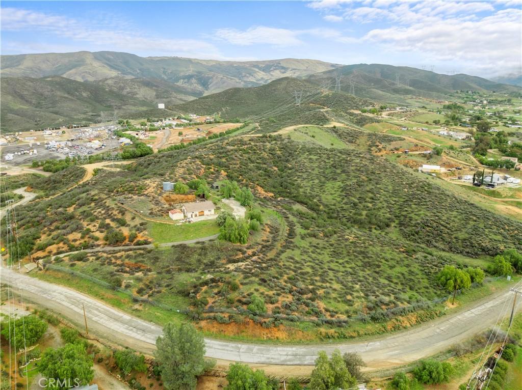 10657 Mint Canyon Agua Dulce CA 91390 | MLS #SR26000729 29 MLS #SR26000729 image #0