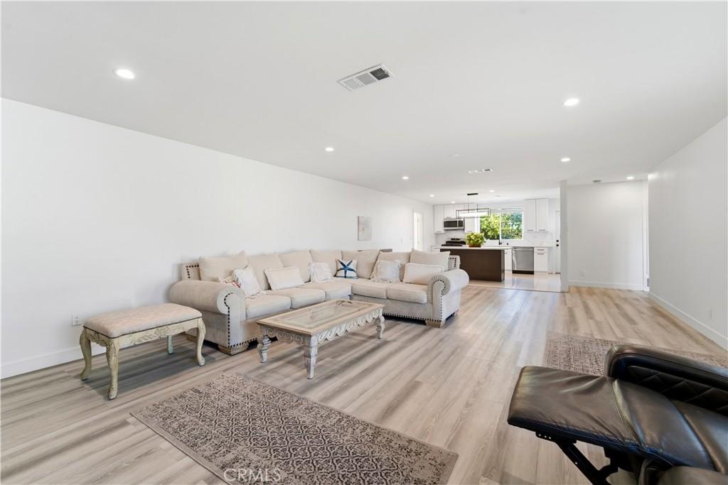 MLS #SR26005320 image #0