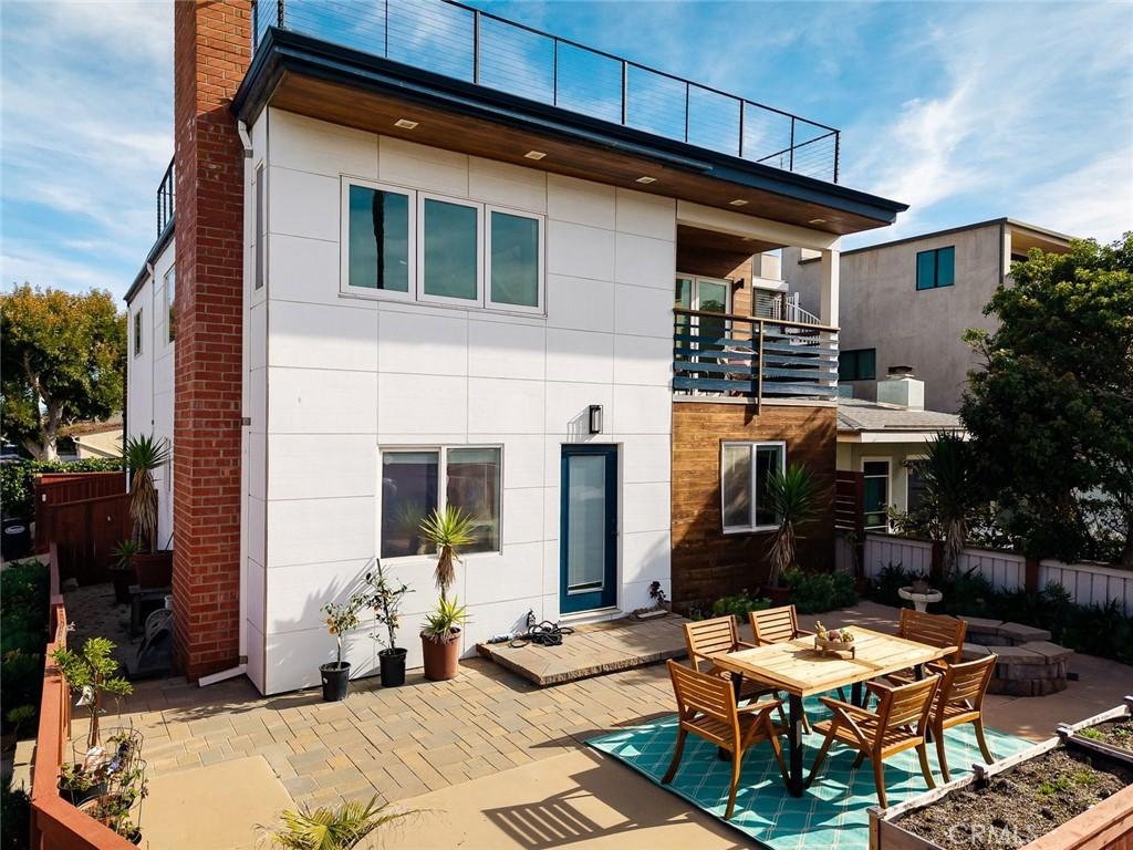 MLS #SR26012446 image #0