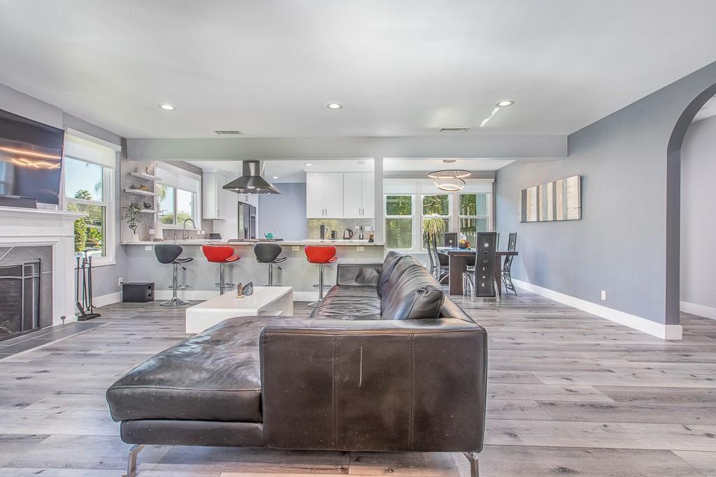 MLS #SR26017076 img 0