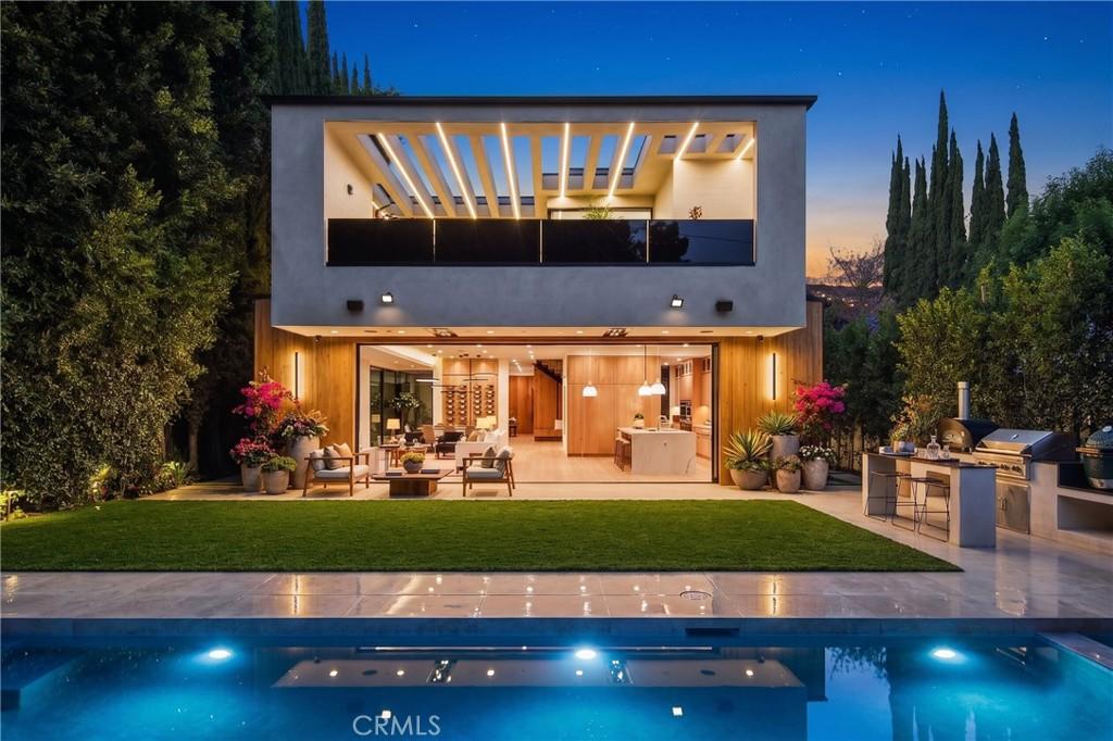 14812 Huston ST Sherman Oaks CA 91403 | MLS #SR26025338 45 MLS #SR26025338 image #0