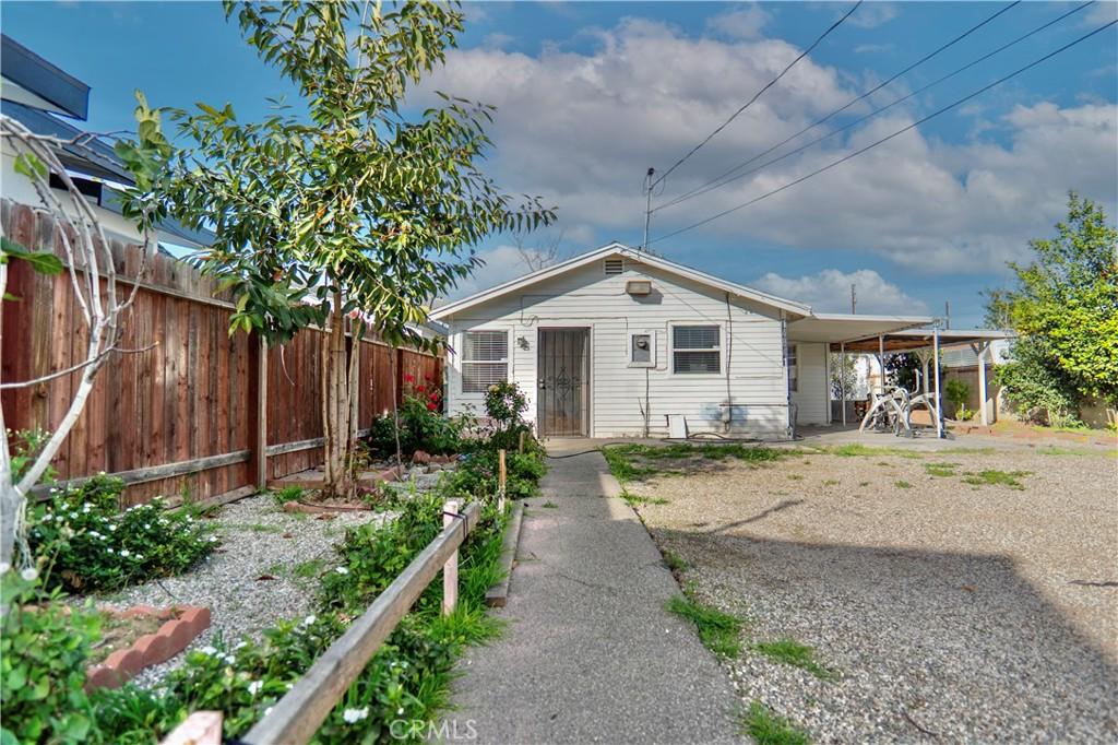 14841 Archwood Van Nuys CA 91405 | MLS #SR26026433 41 MLS #SR26026433 image #0