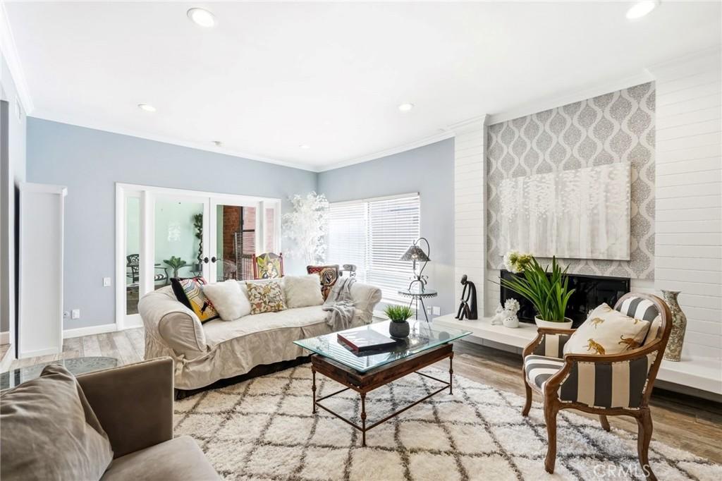 4807 Woodley AV #303 Encino CA 91436 | MLS #SR26081922 45 MLS #SR26081922 image #0