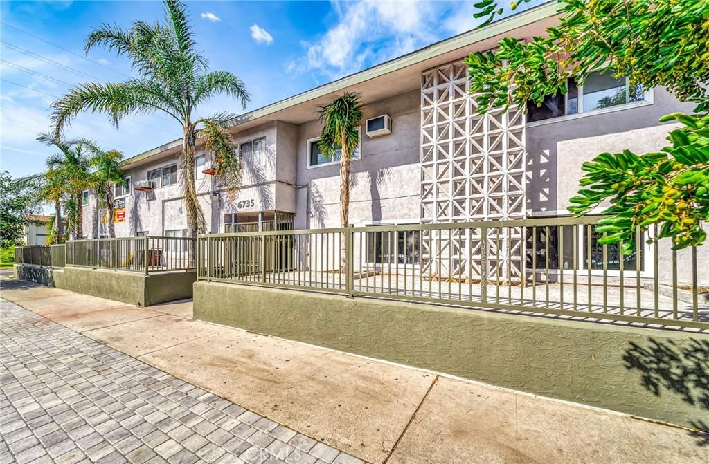 6735 Elmer #16 North Hollywood CA 91606 | MLS #SR26091746 45 MLS #SR26091746 image #0