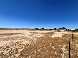 Astoria Avenue Lot 2 Rosamond CA 93560 | MLS #SR26097516 45 MLS #SR26097516 image #0