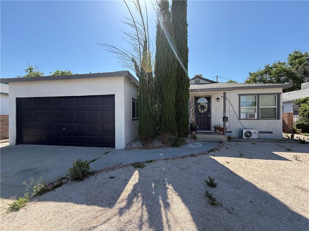 MLS #SR26100255 image #0