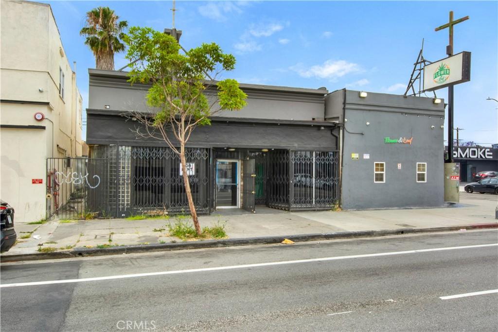 1520 W Florence Los Angeles CA 90047 | MLS #SR26105889 37 MLS #SR26105889 image #0