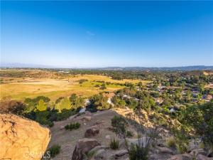 MLS #SR26107861 image #0