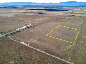 168 Avenue A-14/168 STW Lancaster CA 93536 | MLS #SR26107968 45 MLS #SR26107968 image #0